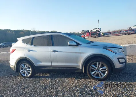 2015 Hyundai Santa Fe Sport 2.0L Turbo z USA, uszkodzony, nr VIN 5XYZW4LA5FG283922